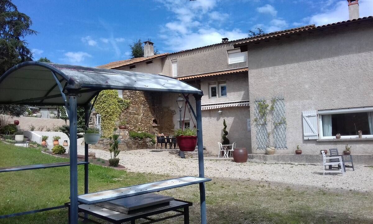 Photo of Patio Balcony in Tupin-et-Semons