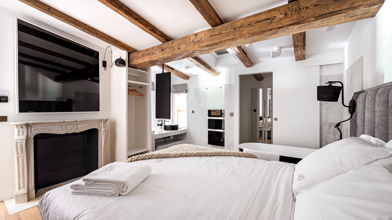 Photo of Bedroom in Barbizon