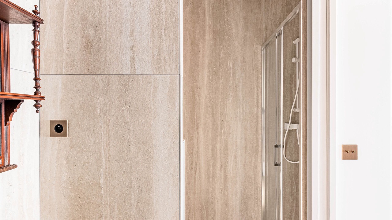 Photo of Bathroom in Barbizon