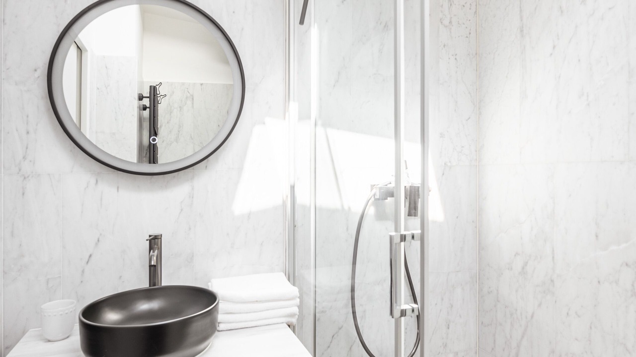 Photo of Bathroom in Barbizon