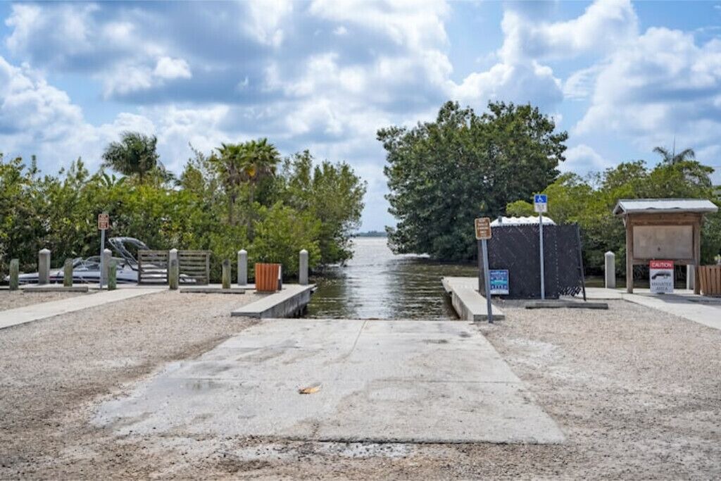 Photo of Outdoor in Ellenton