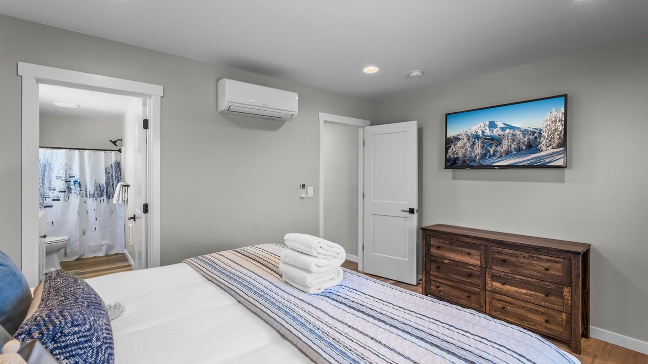 Photo of Bedroom in Old Farm District