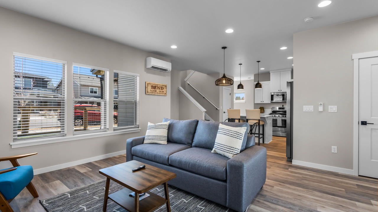 Photo of Livingroom in Old Farm District