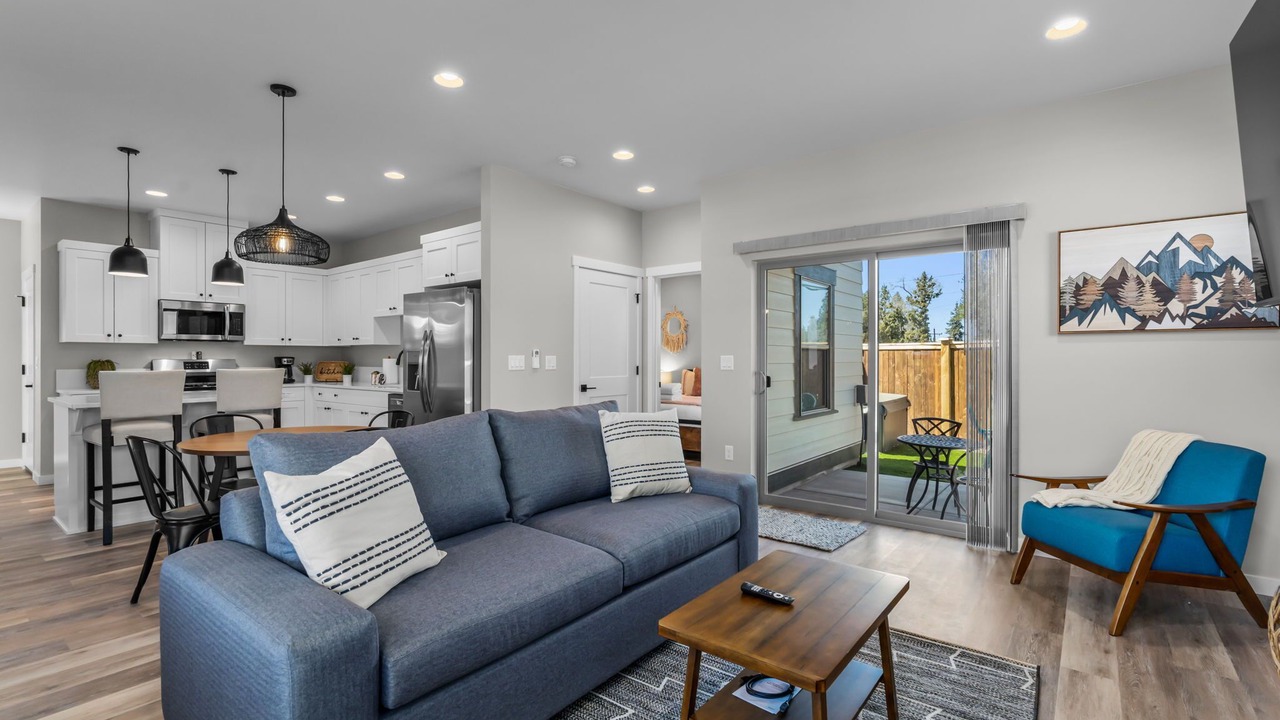 Photo of Livingroom in Old Farm District
