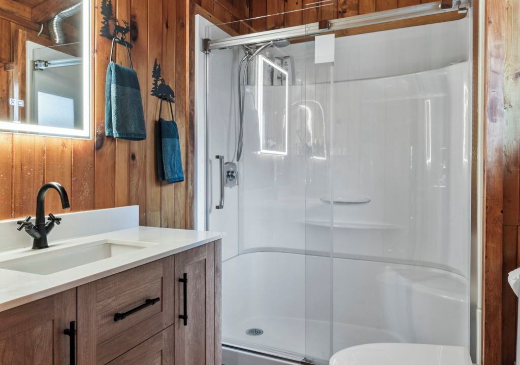 Photo of Bathroom in Tobermory