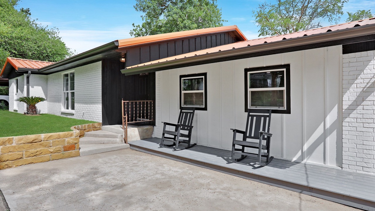 Photo of Outdoor in Trinity