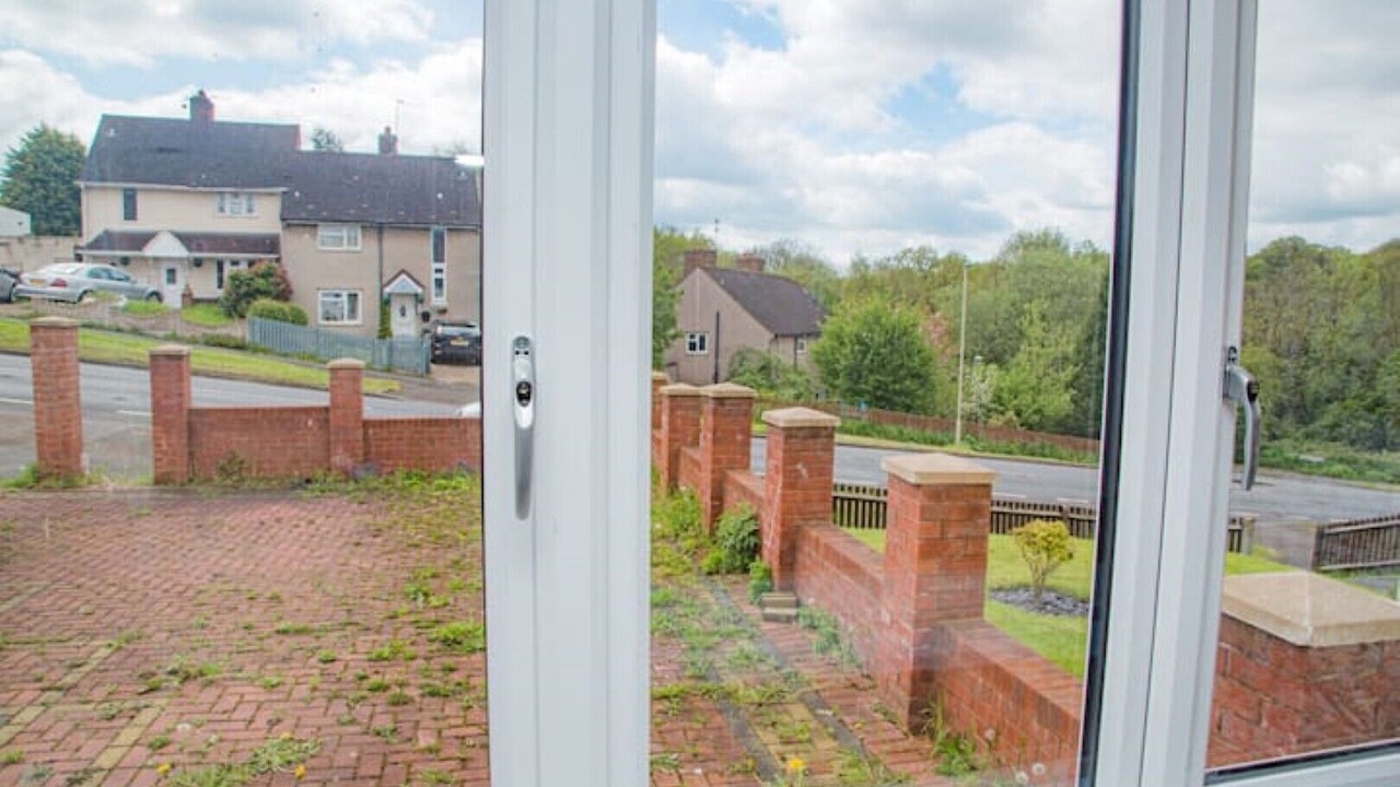 Photo of Others in Cradley