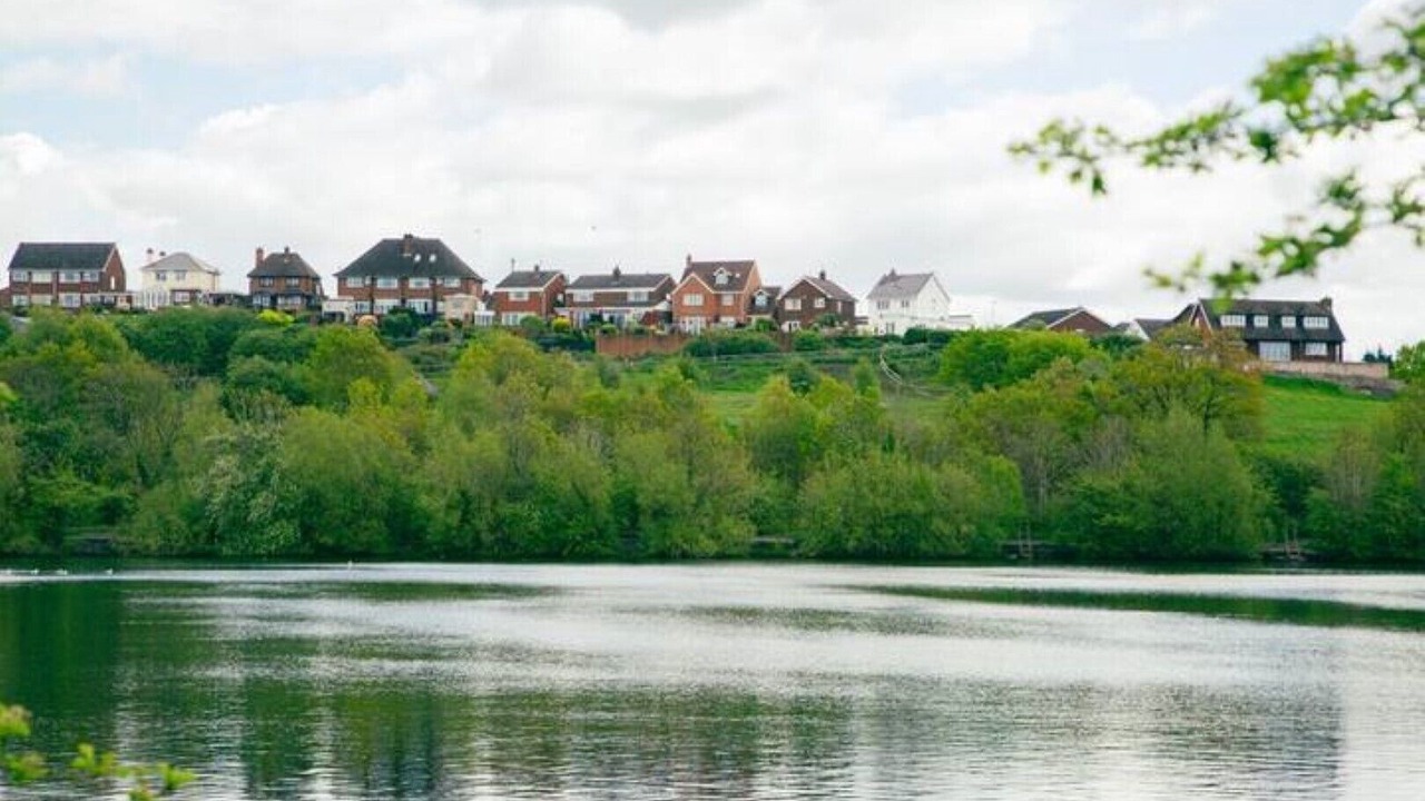 Photo of Others in Cradley