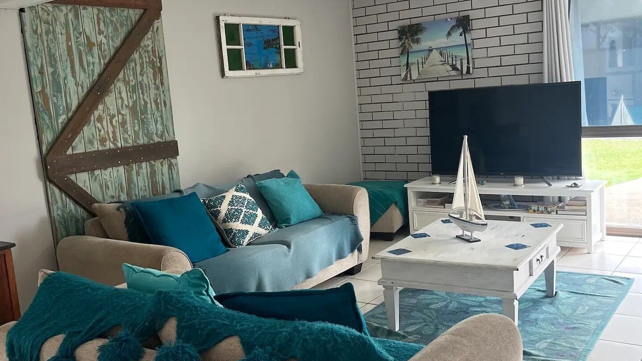 Photo of Livingroom in Bongaree