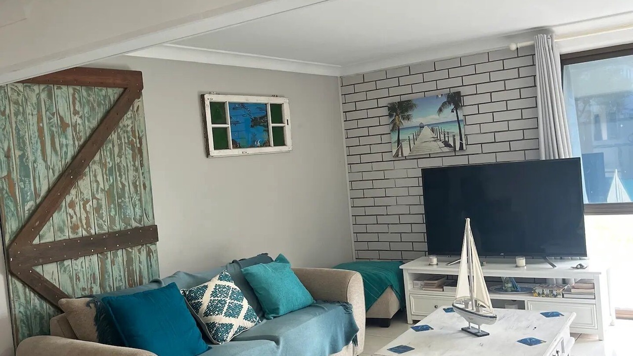 Photo of Livingroom in Bongaree