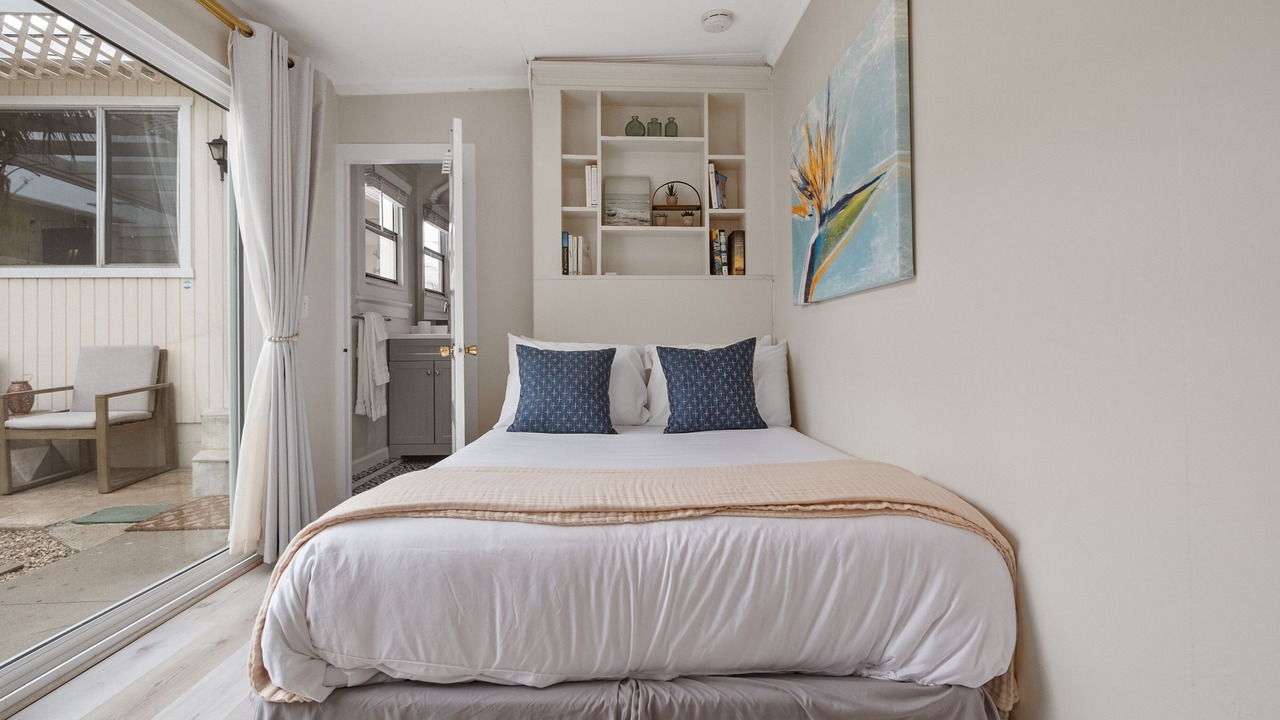 Photo of Bedroom in Ocean Beach