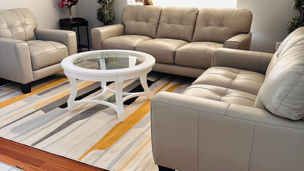 Photo of Livingroom in Centennial