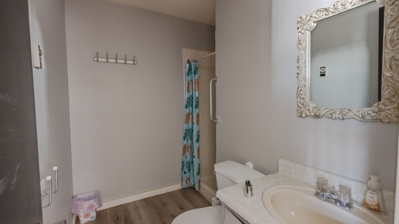 Photo of Bathroom in Frontenac