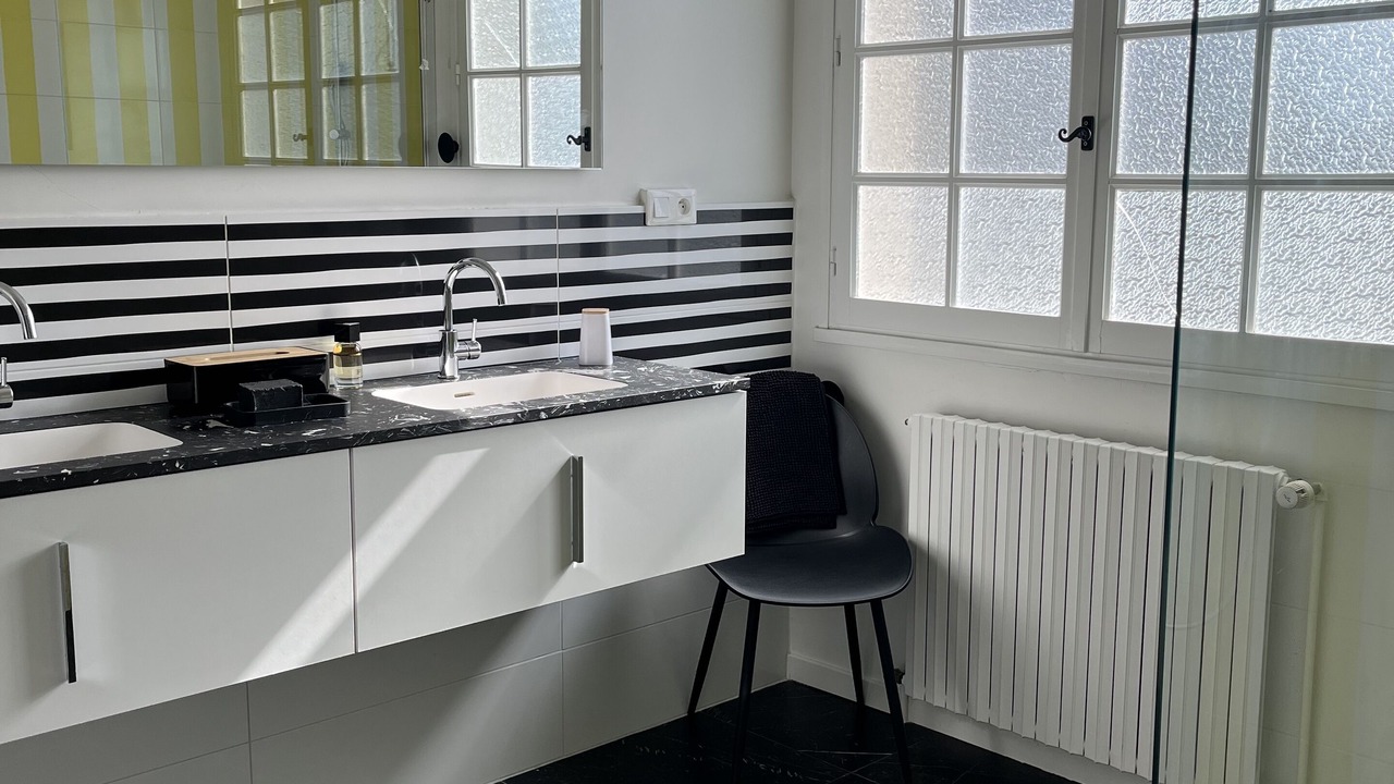 Photo of Bathroom in Le Cres