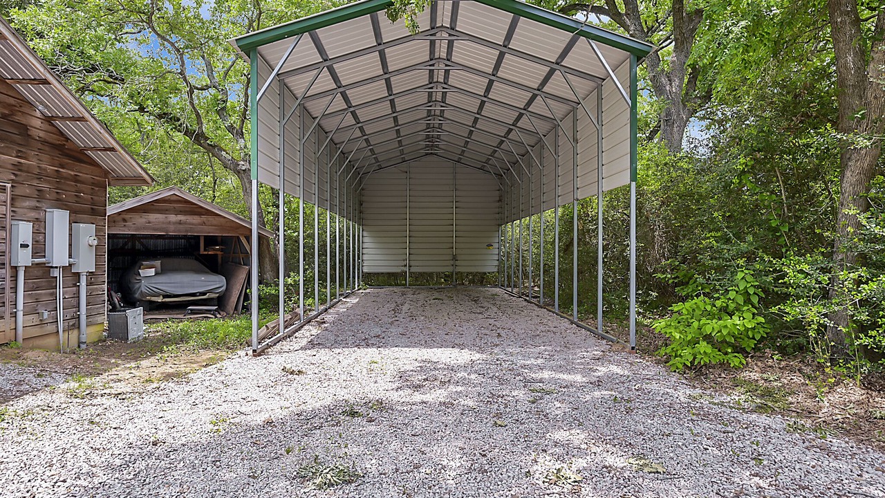 Photo of Outdoor in Bryan