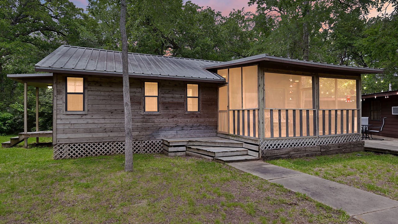 Photo of Outdoor in Bryan