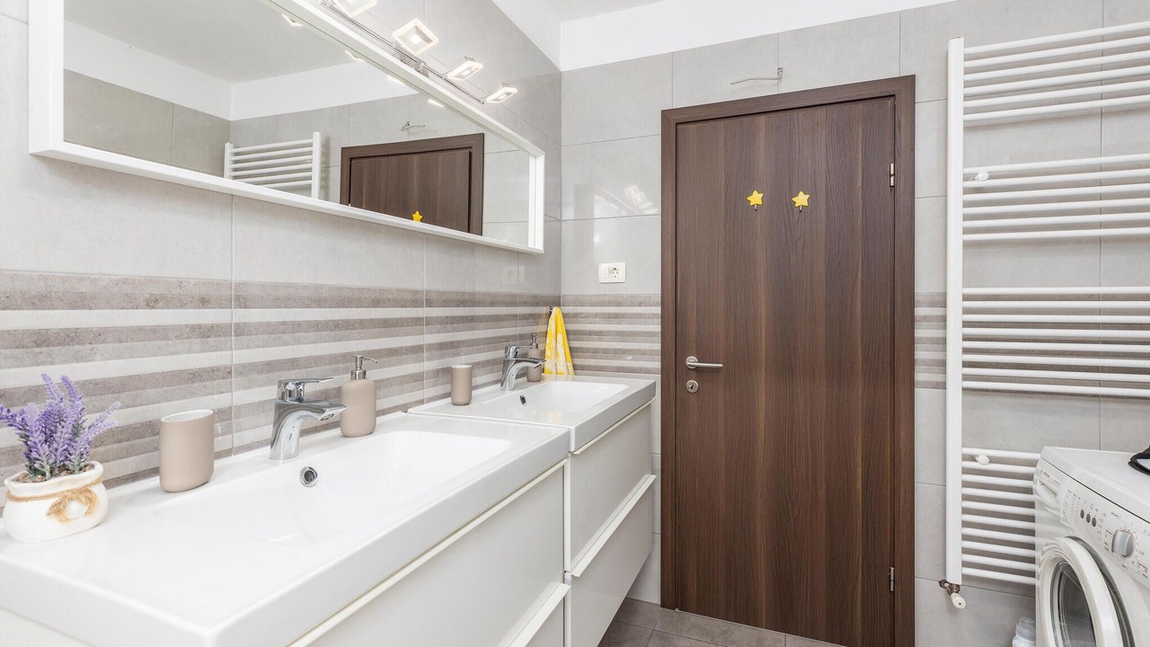 Photo of Bathroom in Klana
