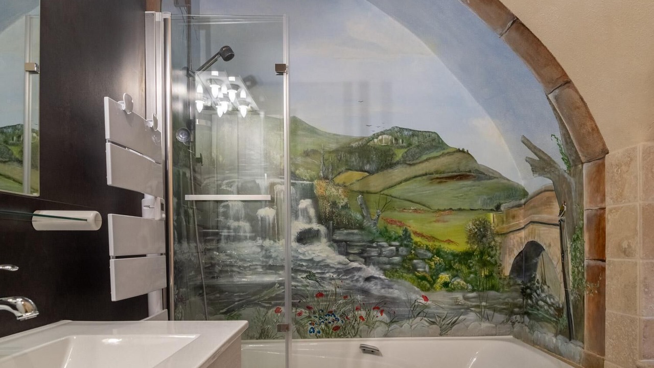 Photo of Bathroom in Saint-Etienne-du-Valdonnez