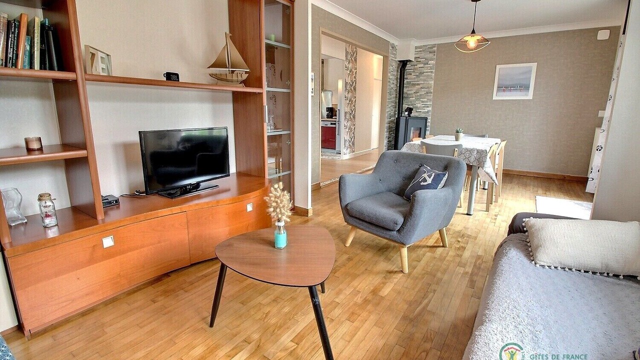 Photo of Livingroom in Plougrescant