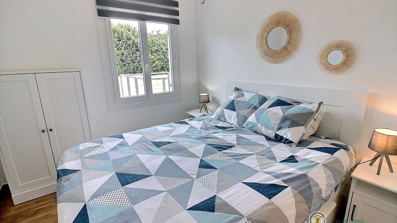 Photo of Bedroom in Plougrescant