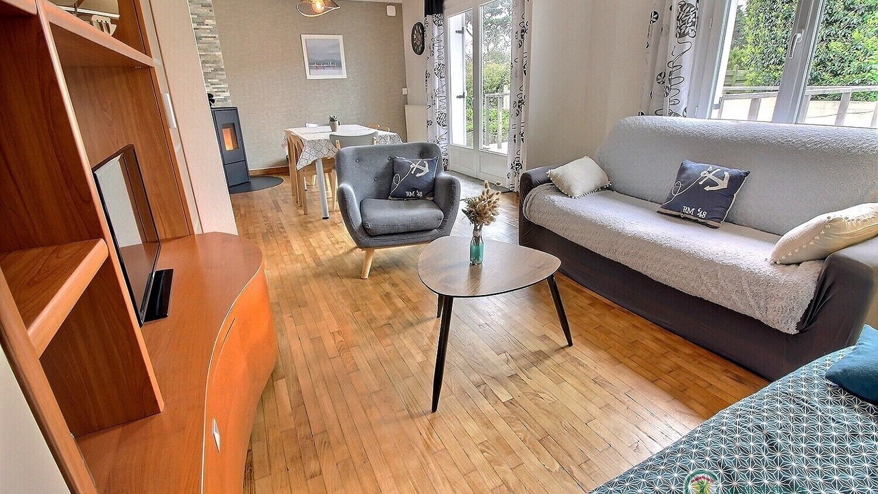 Photo of Livingroom in Plougrescant