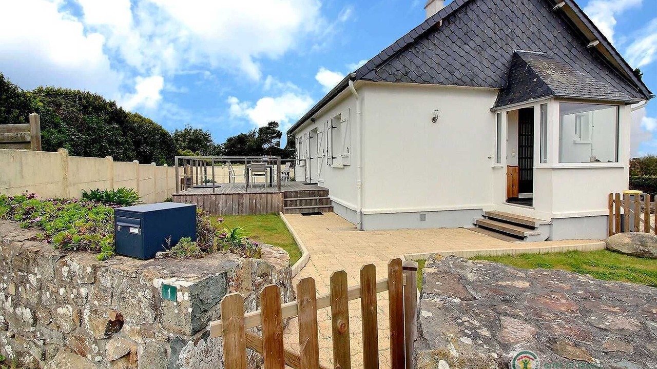 Photo of Outdoor in Plougrescant