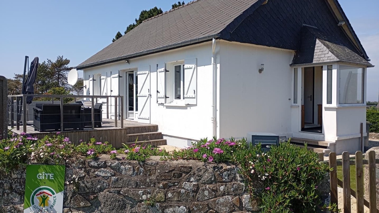 Photo of Outdoor in Plougrescant