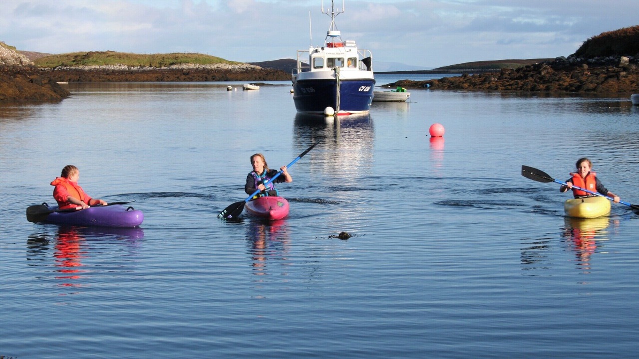 Photo of Others in Lochmaddy