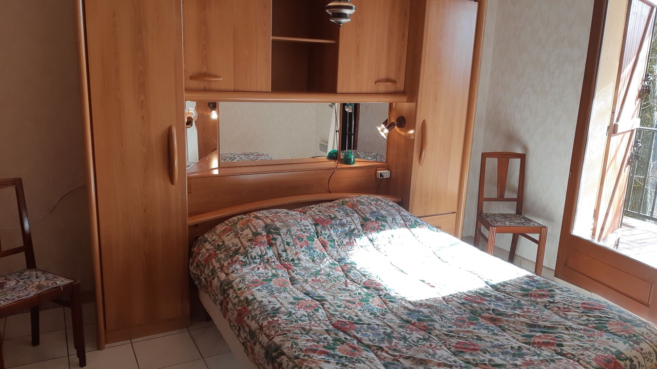 Photo of Bedroom in Estavar