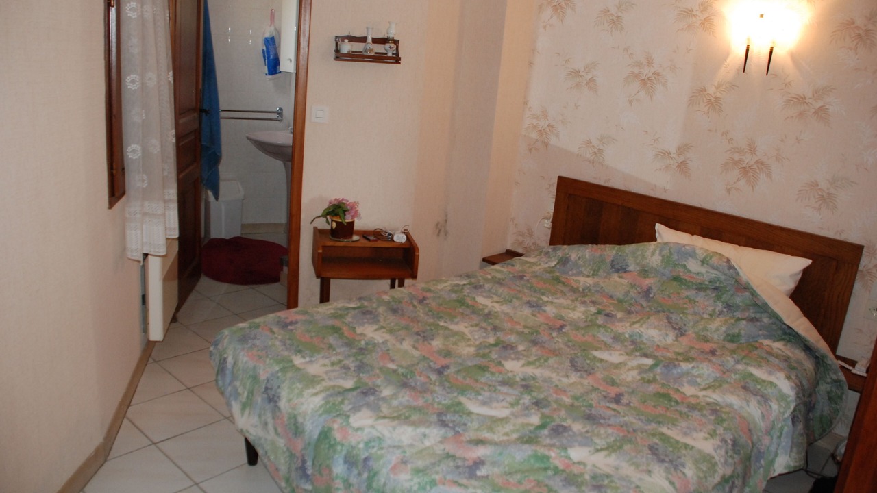 Photo of Bedroom in Estavar
