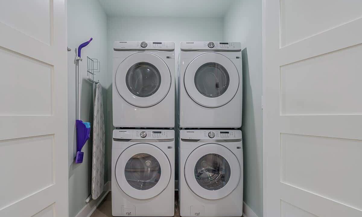 Photo of Bedroom in Crystal Beach