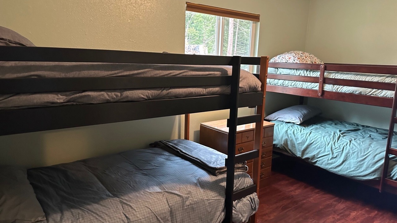 Photo of Bedroom in Crescent City
