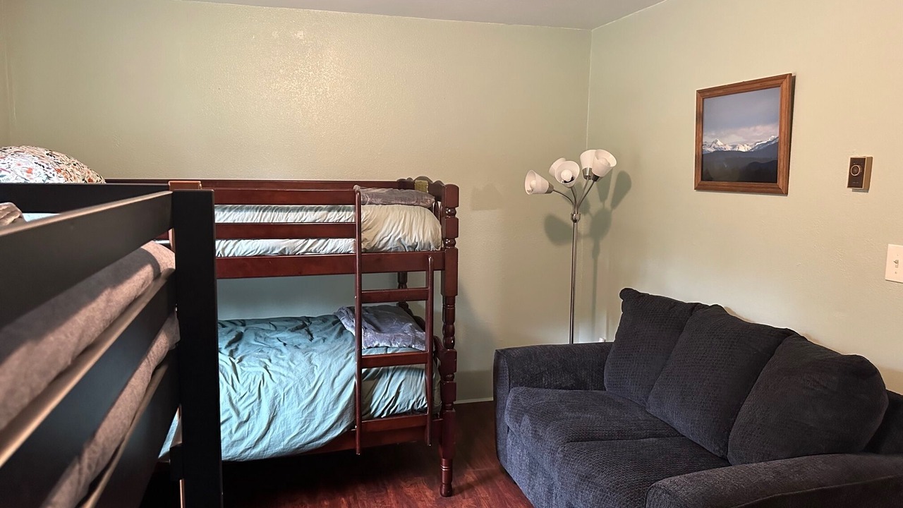Photo of Bedroom in Crescent City