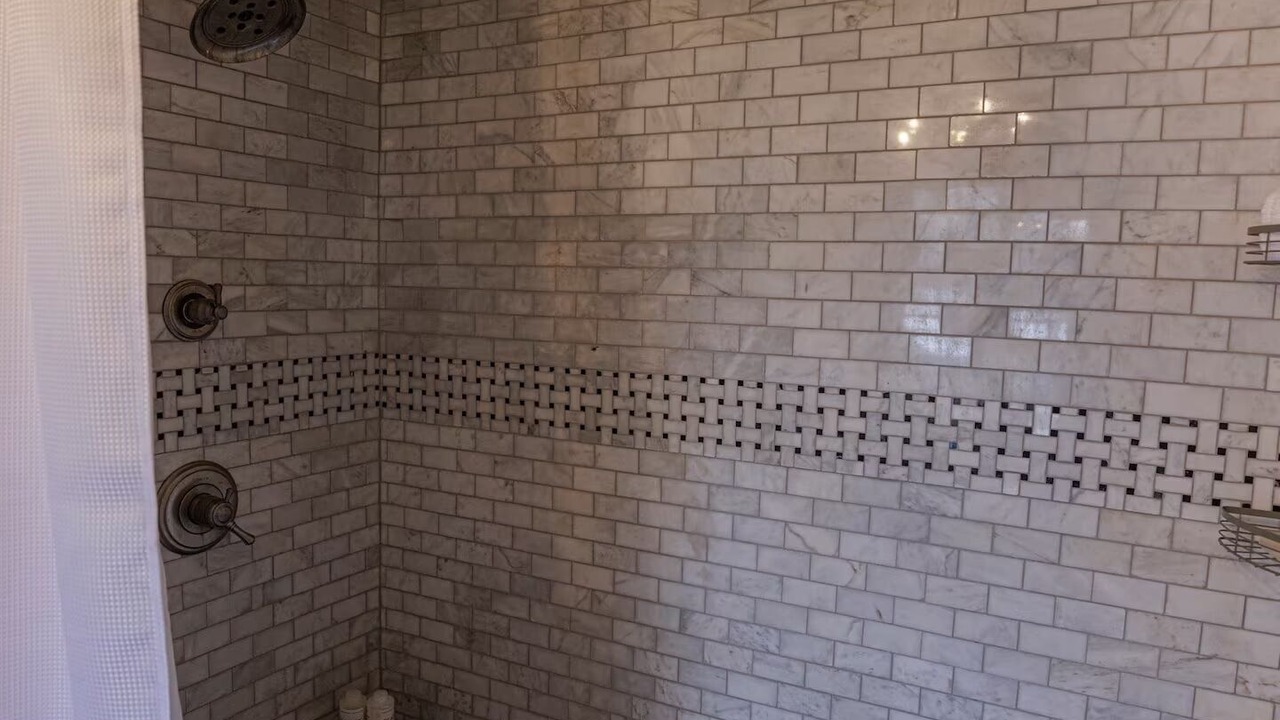 Photo of Bathroom in Tahlequah