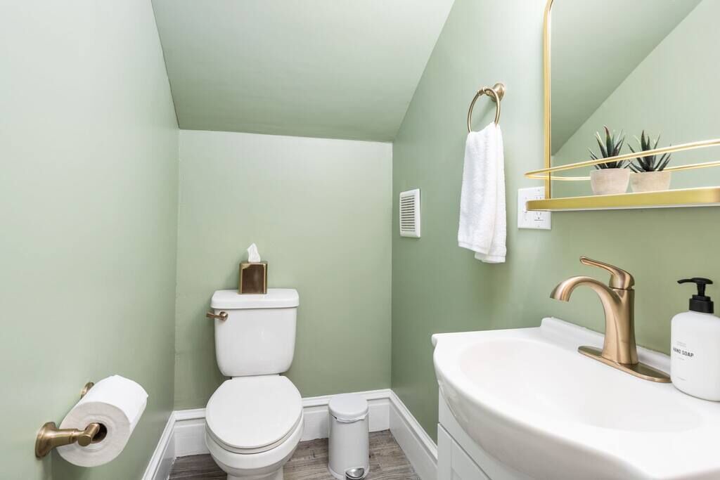 Photo of Bathroom in Lodi