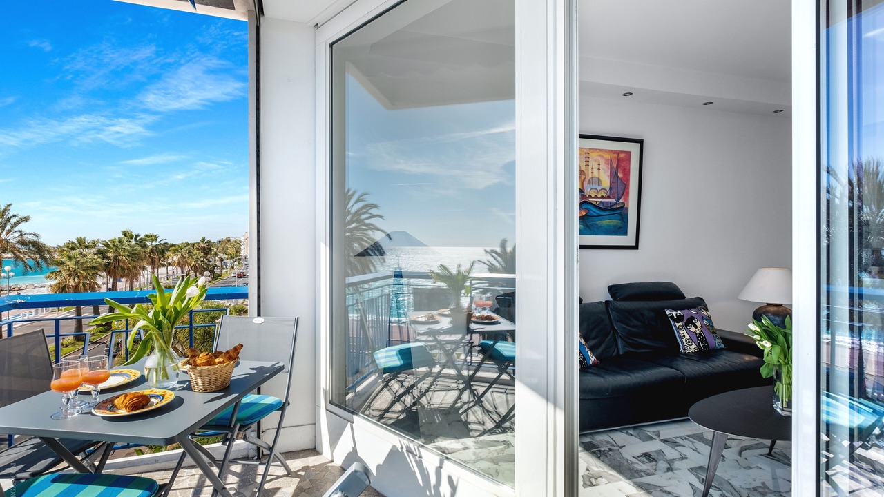 Photo of Outdoor in La Californie