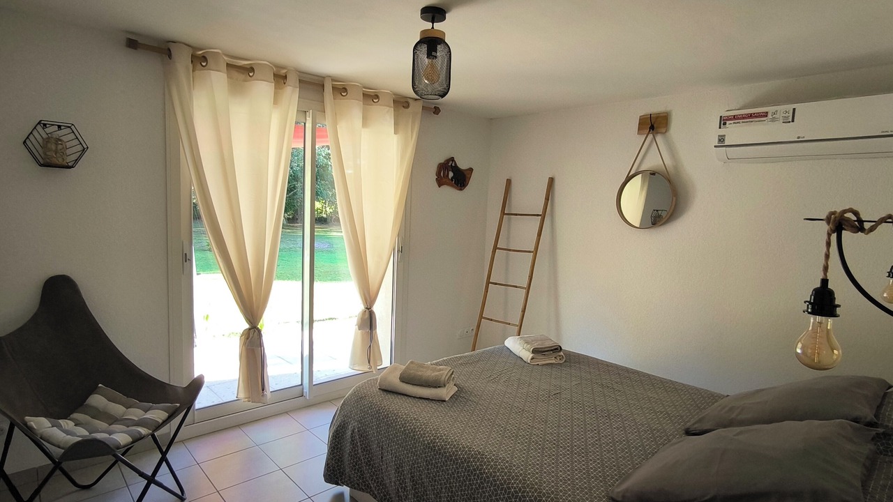Photo of Bedroom in Parentis-en-Born