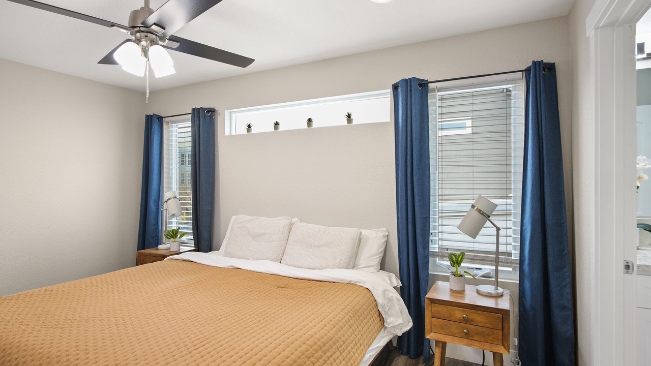 Photo of Bedroom in North Oak Park
