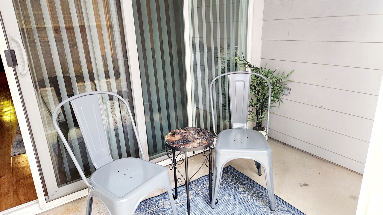 Photo of Patio Balcony in Texas Medical Center