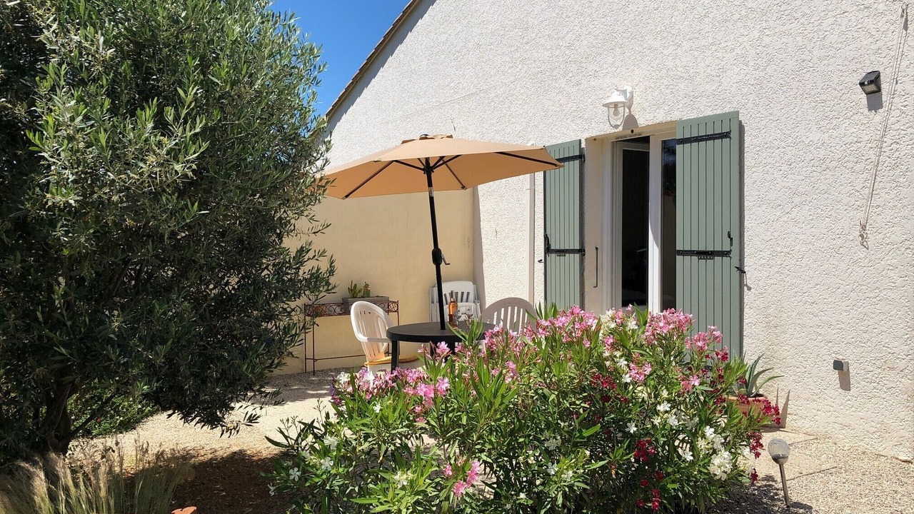 Photo of Patio Balcony in Saint-Laurent-La-Vernede