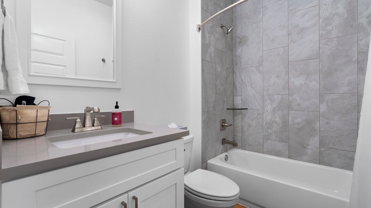 Photo of Bathroom in Lago Vista