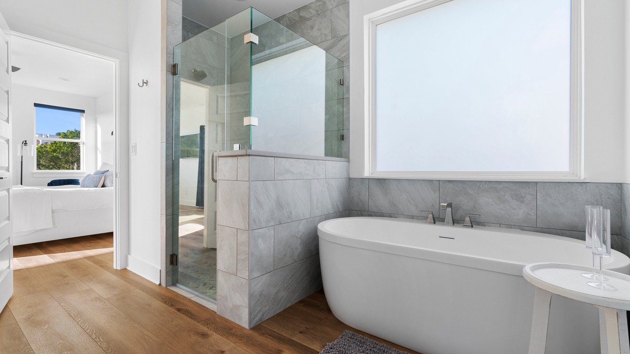 Photo of Bathroom in Lago Vista