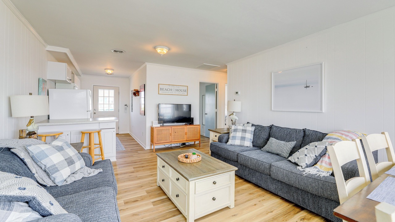 Photo of Livingroom in Indian Beach