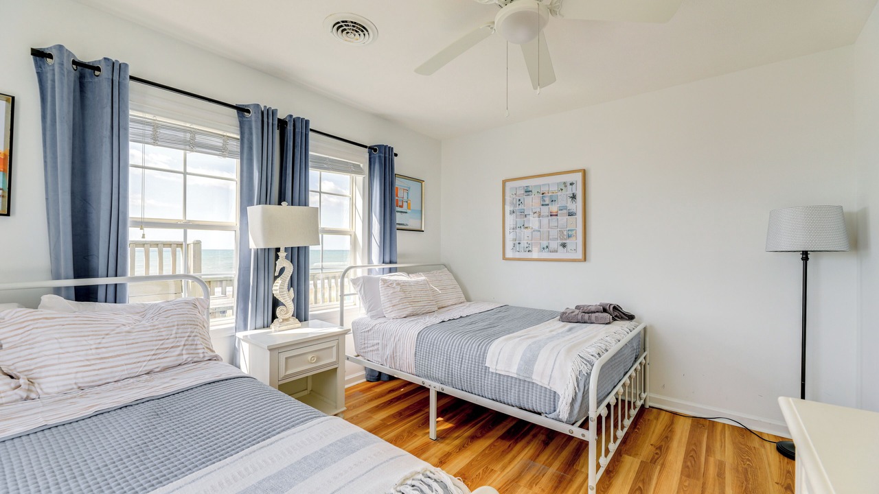 Photo of Bedroom in Indian Beach