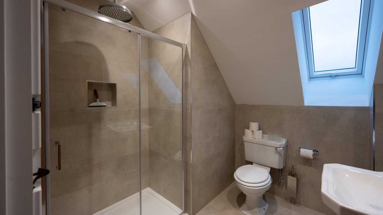 Photo of Bathroom in Murthly