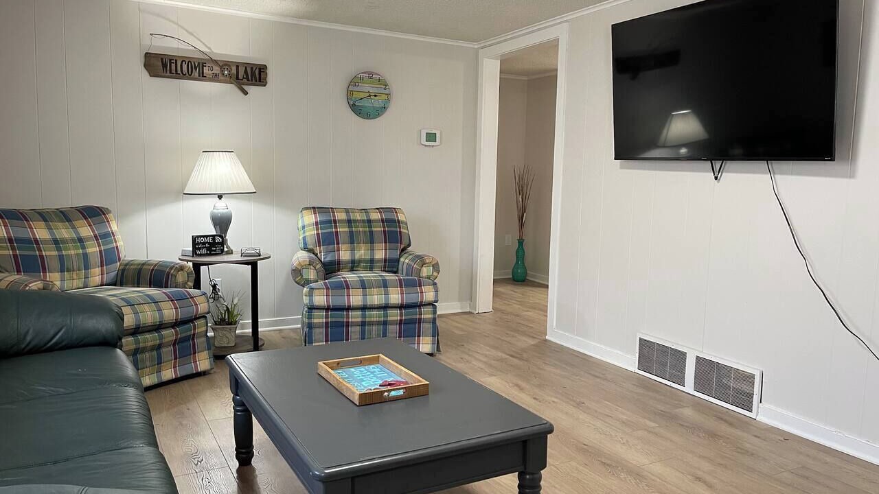 Photo of Livingroom in Sunrise Beach