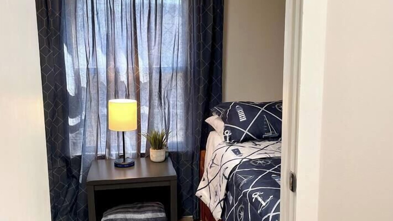 Photo of Bedroom in Sunrise Beach