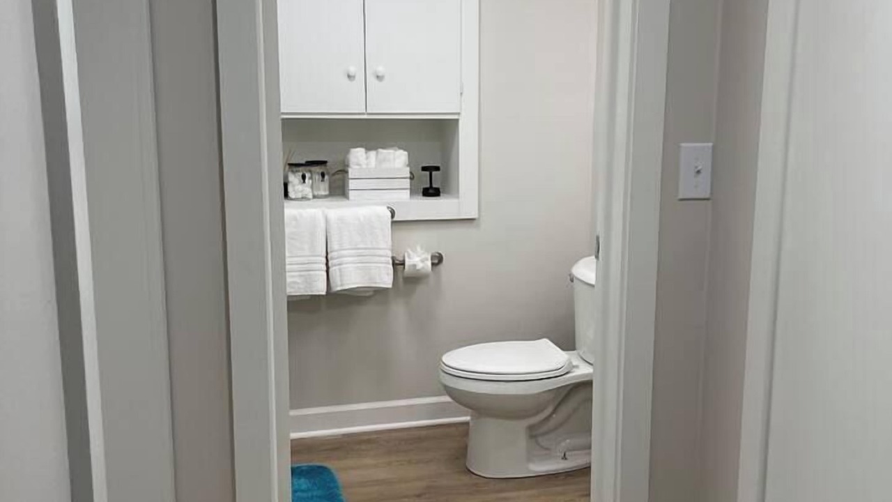 Photo of Bathroom in Sunrise Beach