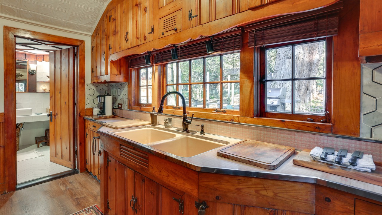 Photo of Bathroom in Smallwood