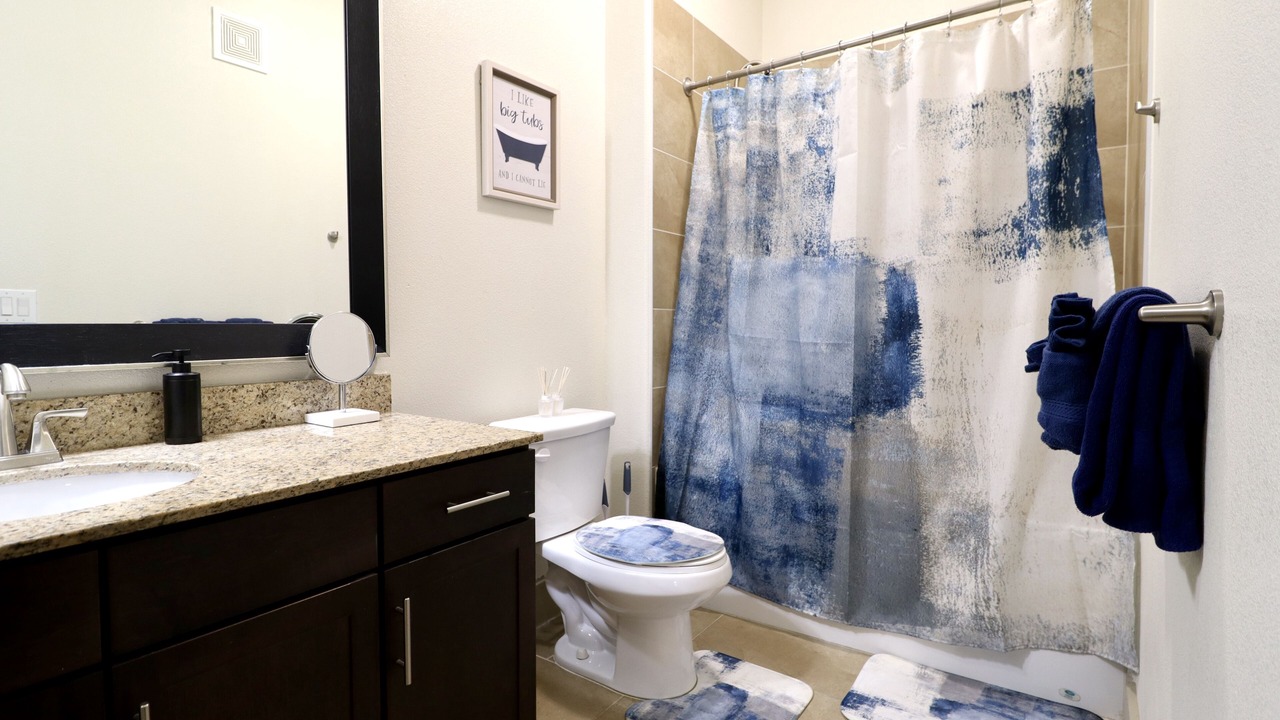 Photo of Bathroom in Midtown